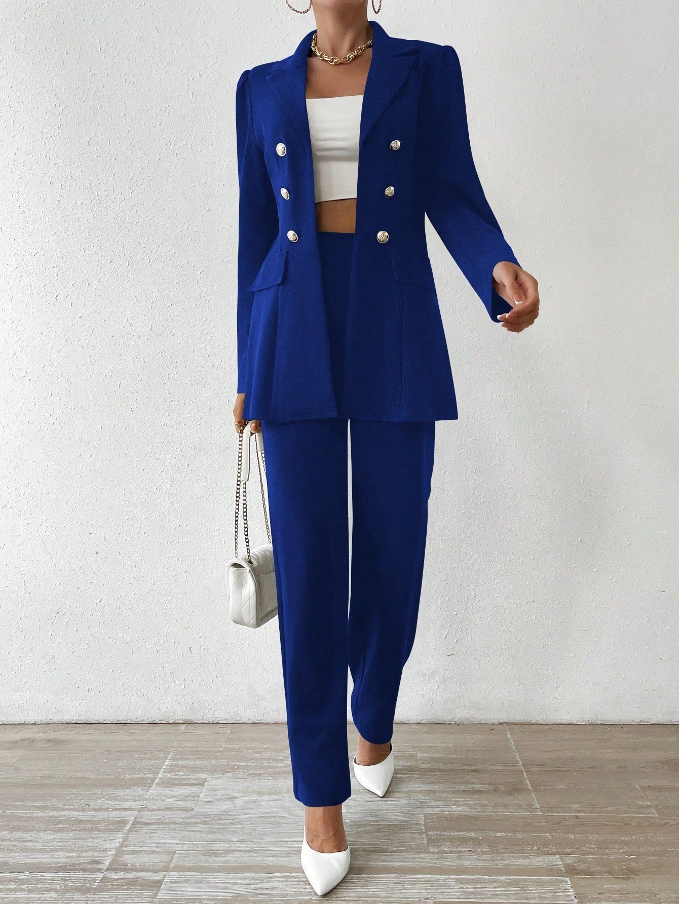 Harriet | Suit