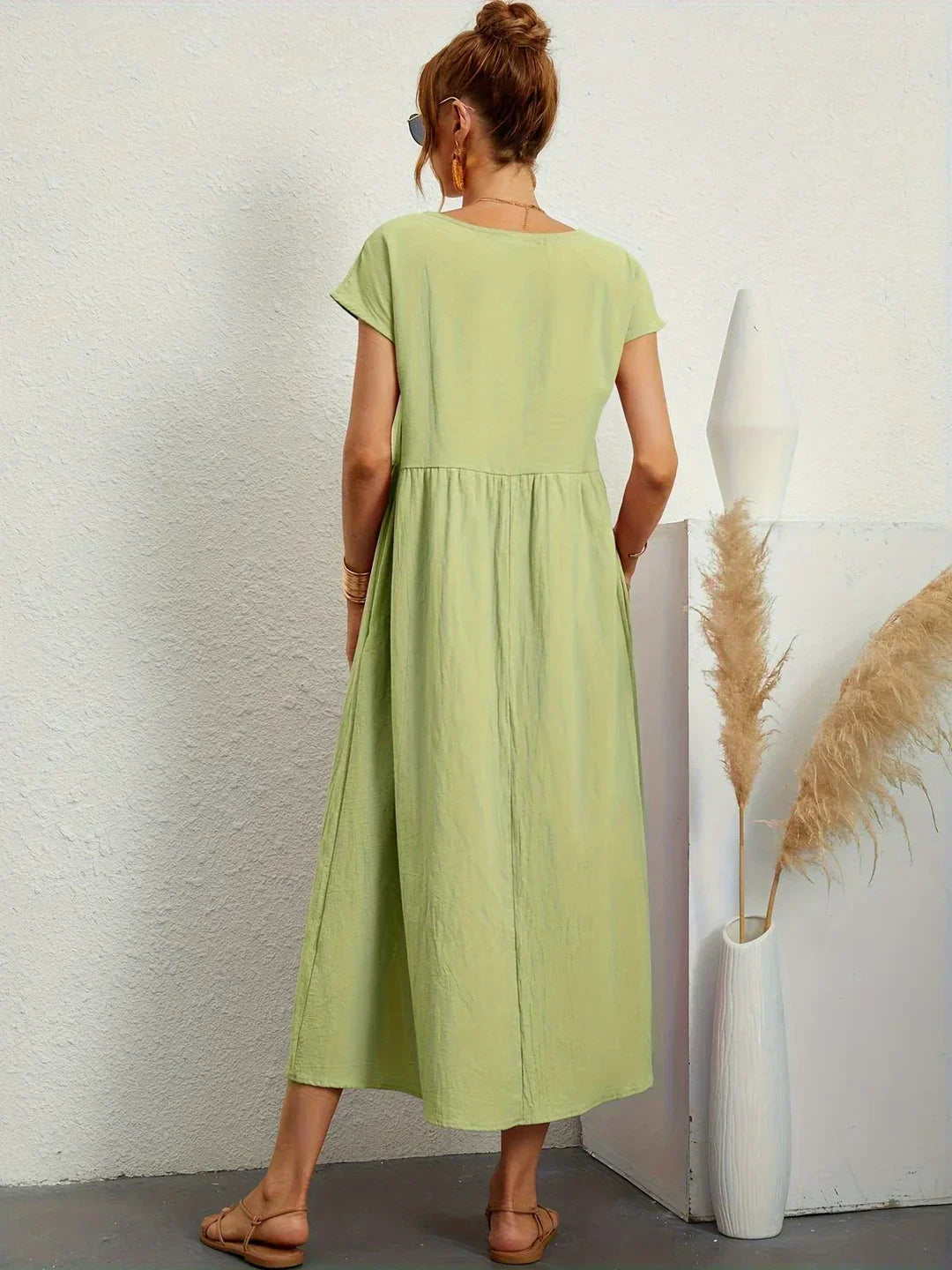 Gabrielle | The Effortlessly Flowing All-Day Midi