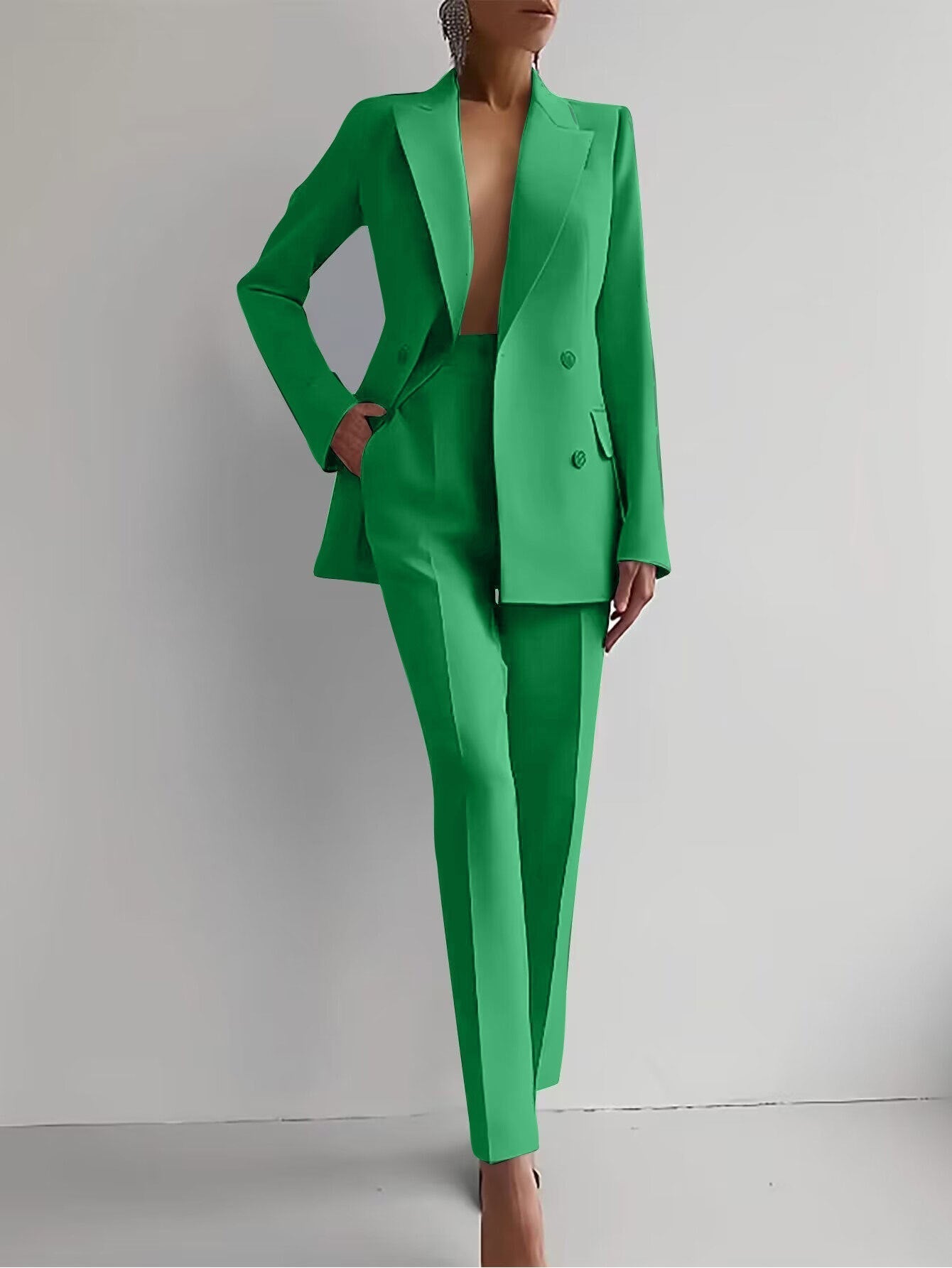 Freya | Suit
