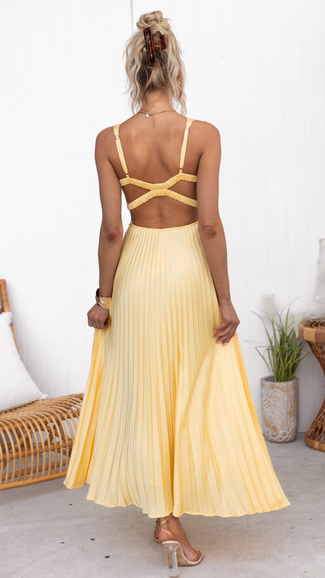 Ellis & Johnson™ | Pleated V-Neck Maxi Dress