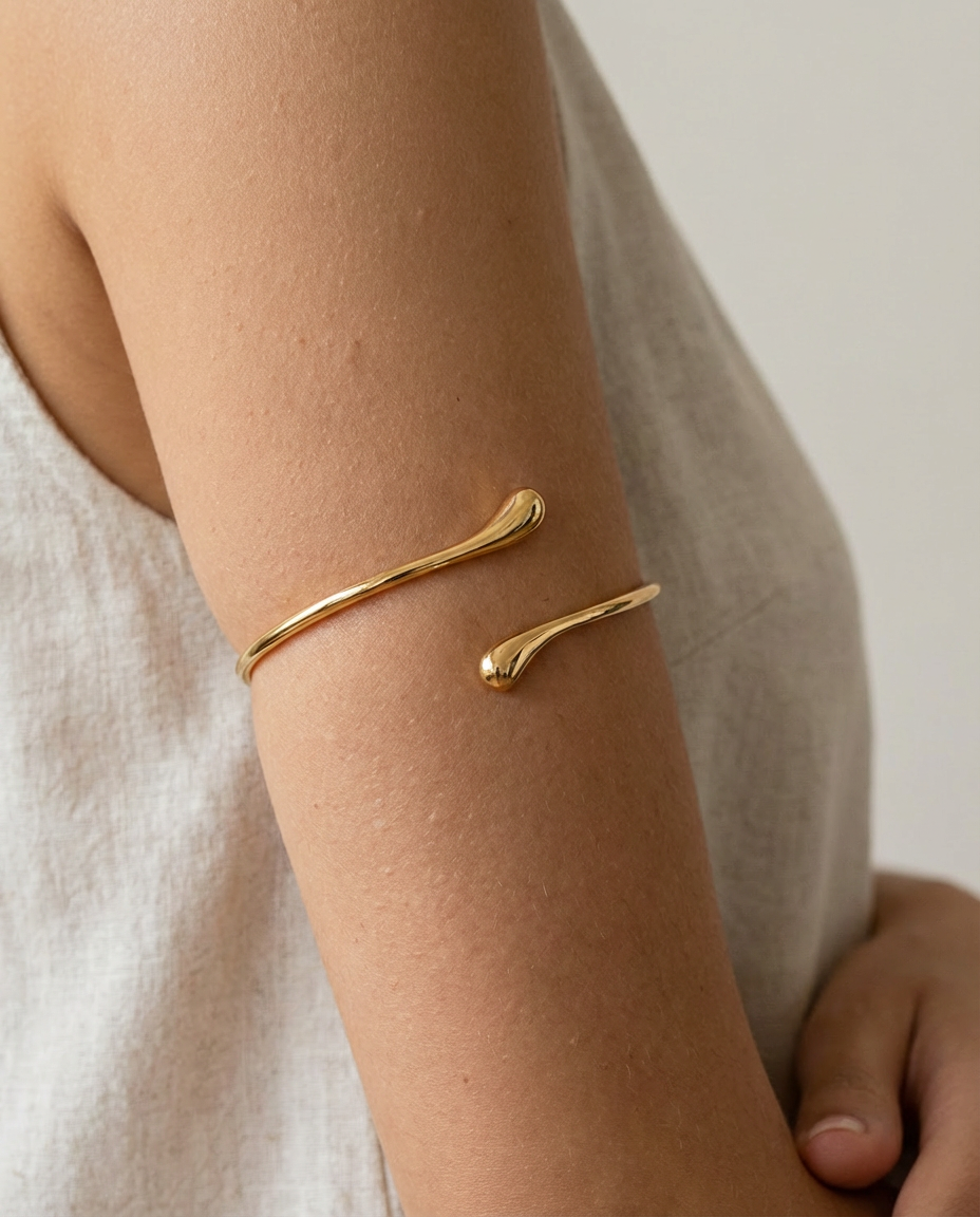 Amazone Cuff Bracelet