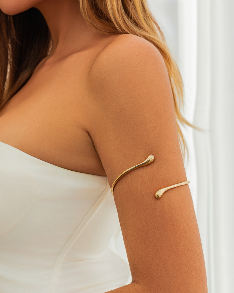 Amazone Cuff Bracelet