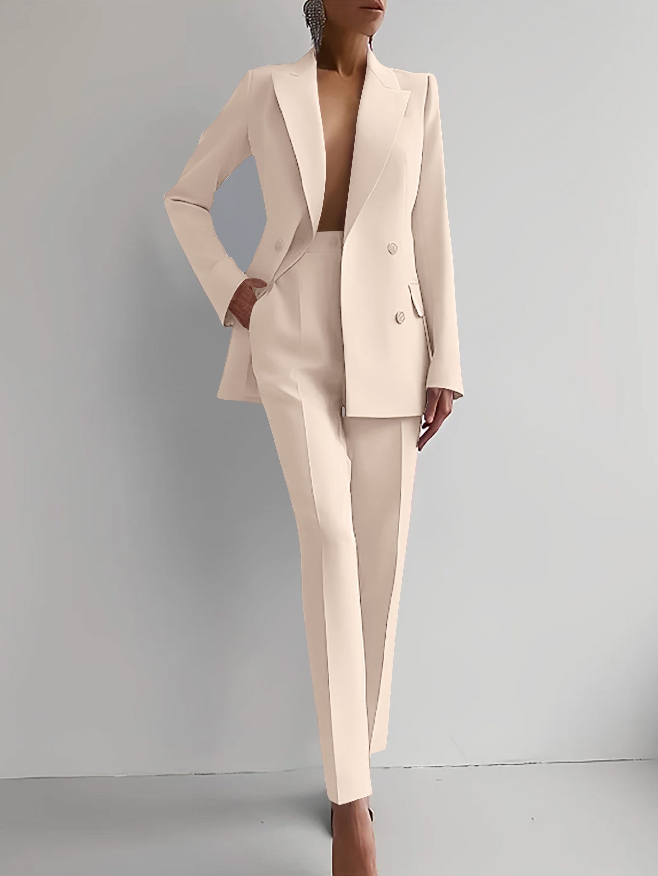 Freya | Suit