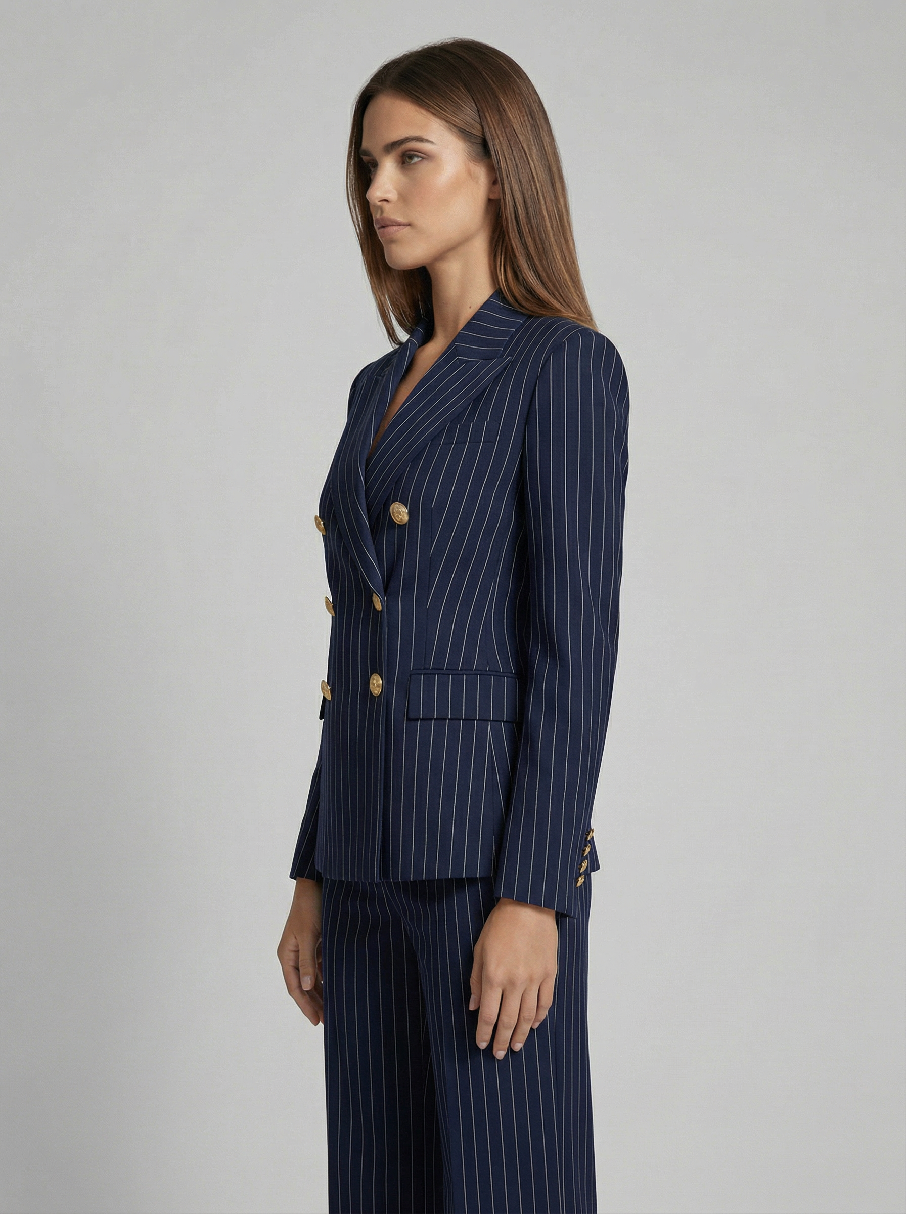 Victoria - Elegant Diplomatic Suit