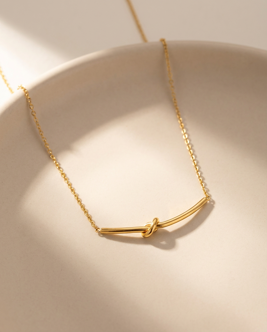Eterna Knot Necklace